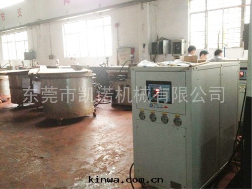 研磨機(jī)客戶使用(yòng)現(xiàn)场(chǎng)